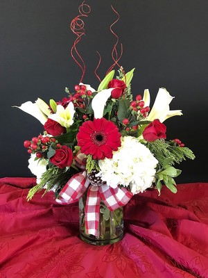 DELUXE CHRISTMAS BOUQUET from FlowerCraft in Atlanta, GA